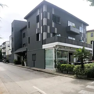 Hotel Nuova, Mestre